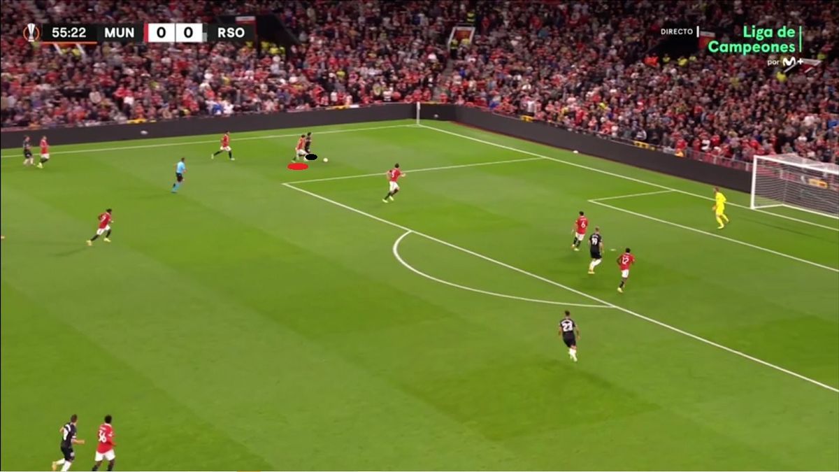 Casualidad o no, la anterior victoria europea, una semana antes en Old Trafford, se había fraguado igualmente desde Take, en aquel caso ubicado en la banda izquierda dentro del 4-3-3.