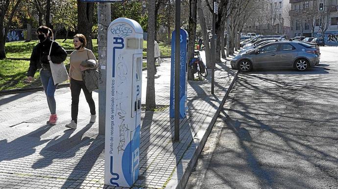 El 42% de los coches matriculados en Álava son híbridos, eléctricos o de gas