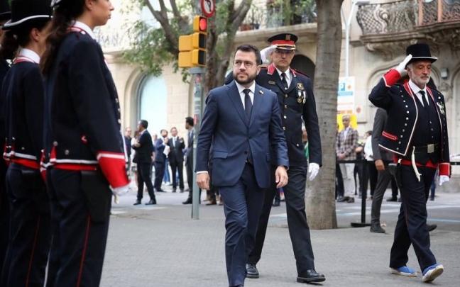 Aragonès pide enfocar la reivindicación al refereréndum en una Diada "plural". Aragonès pide enfocar la reivindicación al refereréndum en una Diada "plural".