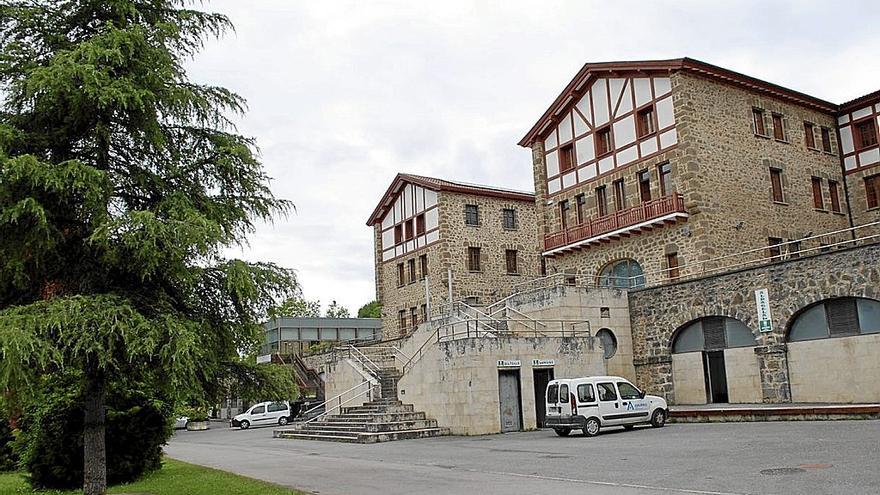 Edificio de El Refor, en Amurrio.