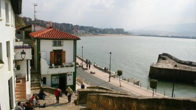 Imagen del Puerto Viejo de Algorta, que estos días celebra sus fiestas