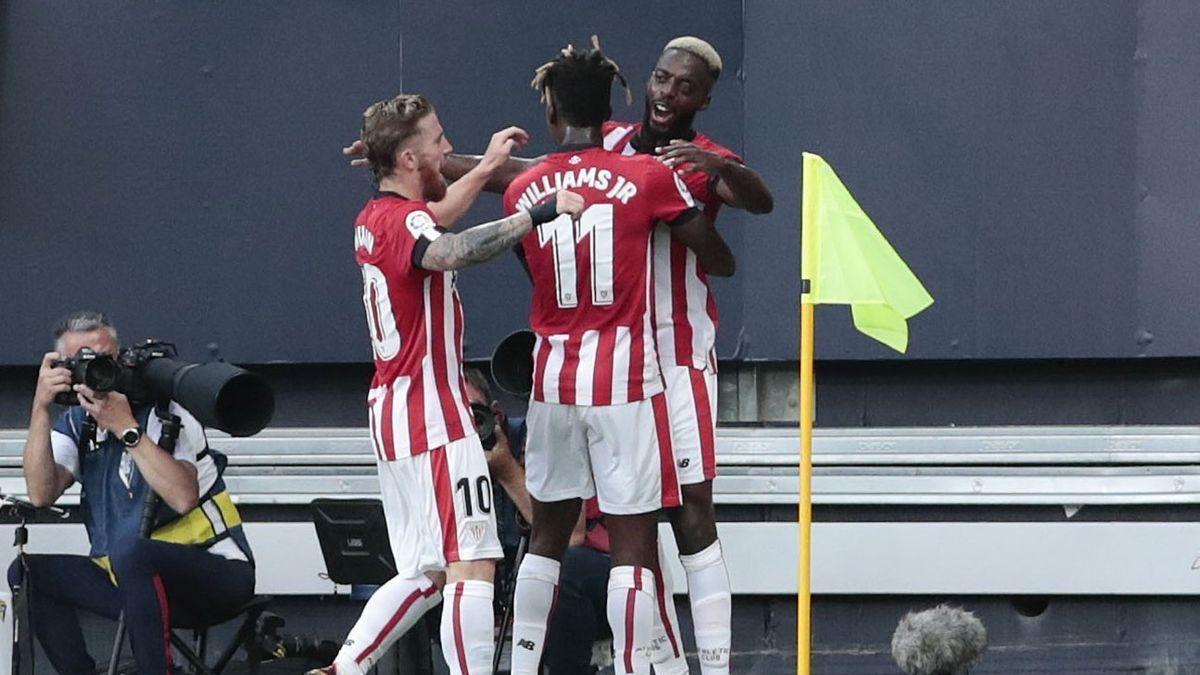 Iñaki Williams celebra su primer gol de la temporada, el primero de los leones en el duelo frente al Cádiz.