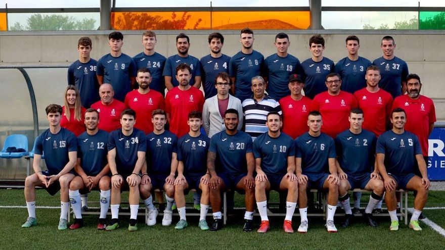 Plantilla y cuerpo t&eacute;cnico del Burlad&eacute;s.