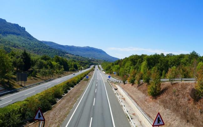 El corredor ecológico salvará la autovía de Sakana en Etxarri Aranatz, ala altura de Aritzalko. El corredor ecológico salvará la autovía de Sakana en Etxarri Aranatz, ala altura de Aritzalko.