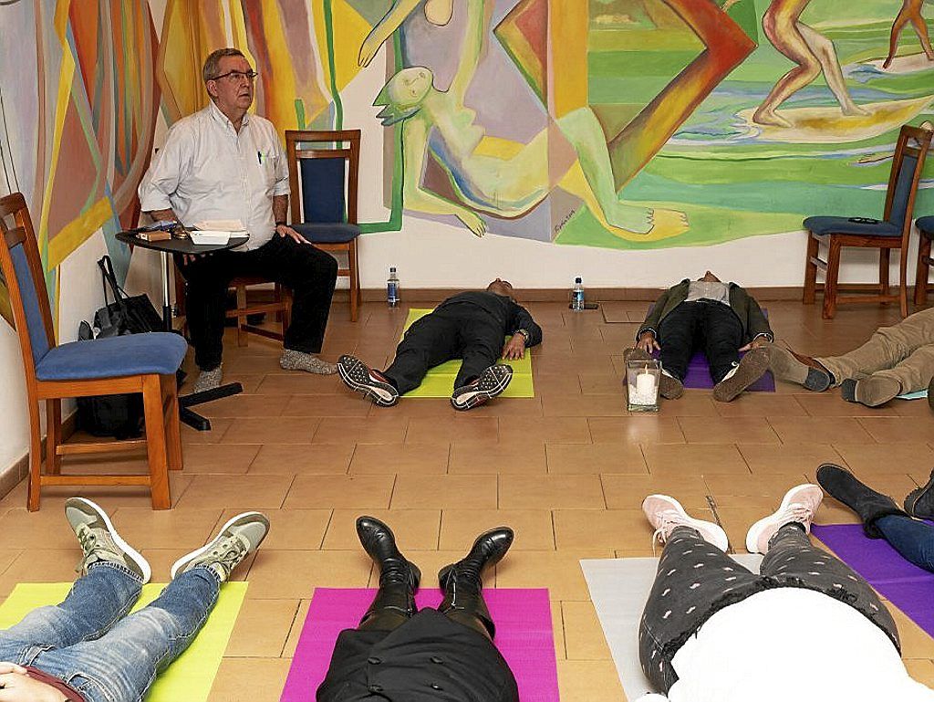 Un grupo de personas participantes en la experiencia Urdaibai Eko Relax.