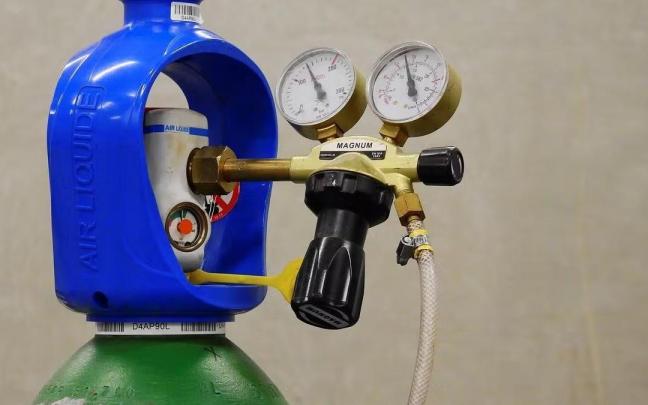 Imagen de archivo de una botella de gas