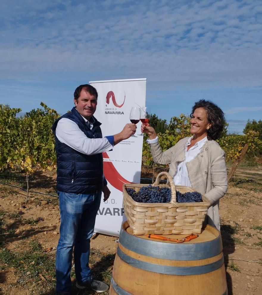 Brindis de la consejera con Palacios