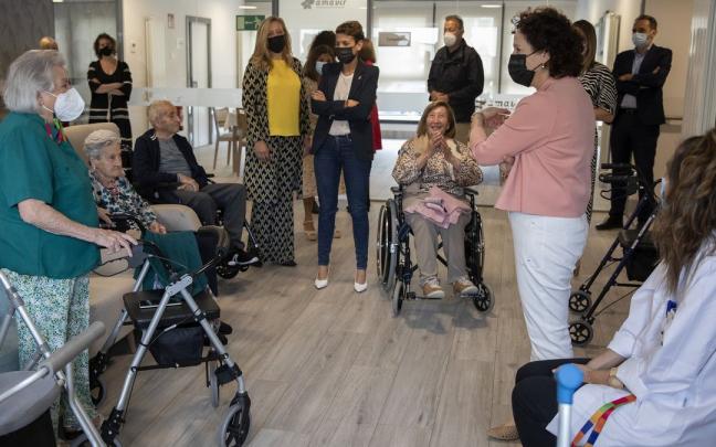 Inauguración de la residencia de mayores Amavir Valle de Egüés, en Sarriguren.