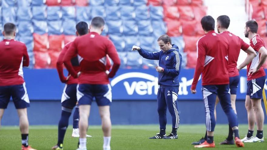 Jagoba Arrasate, durante un entrenamiento en El Sadar.