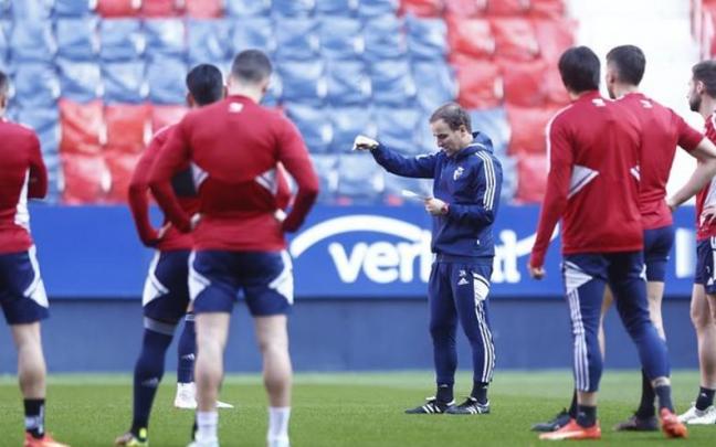 Jagoba Arrasate, durante un entrenamiento en El Sadar.