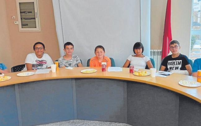 Los integrantes de la corporación infantil de Sartaguda de este año. | FOTO: CEDIDA