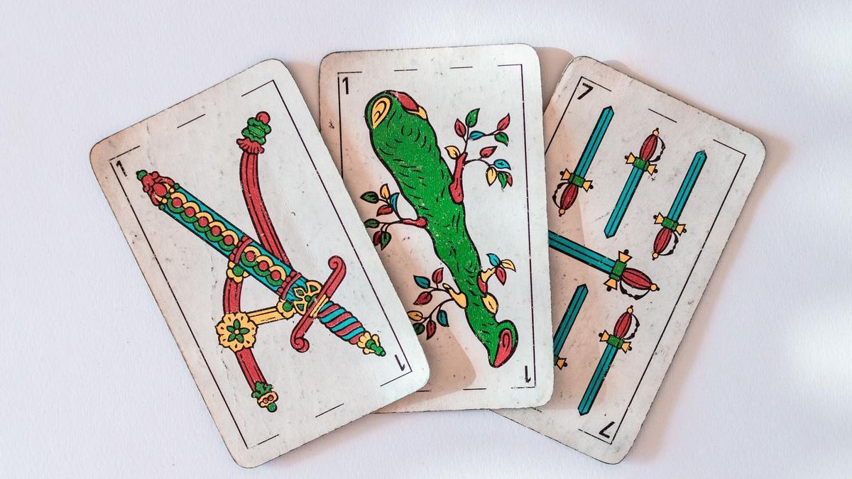 Imagen de unas cartas