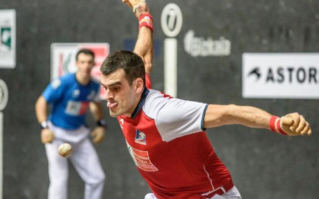 Joseba Ezkurdia, en un lance de la final Joseba Ezkurdia, en un lance de la final