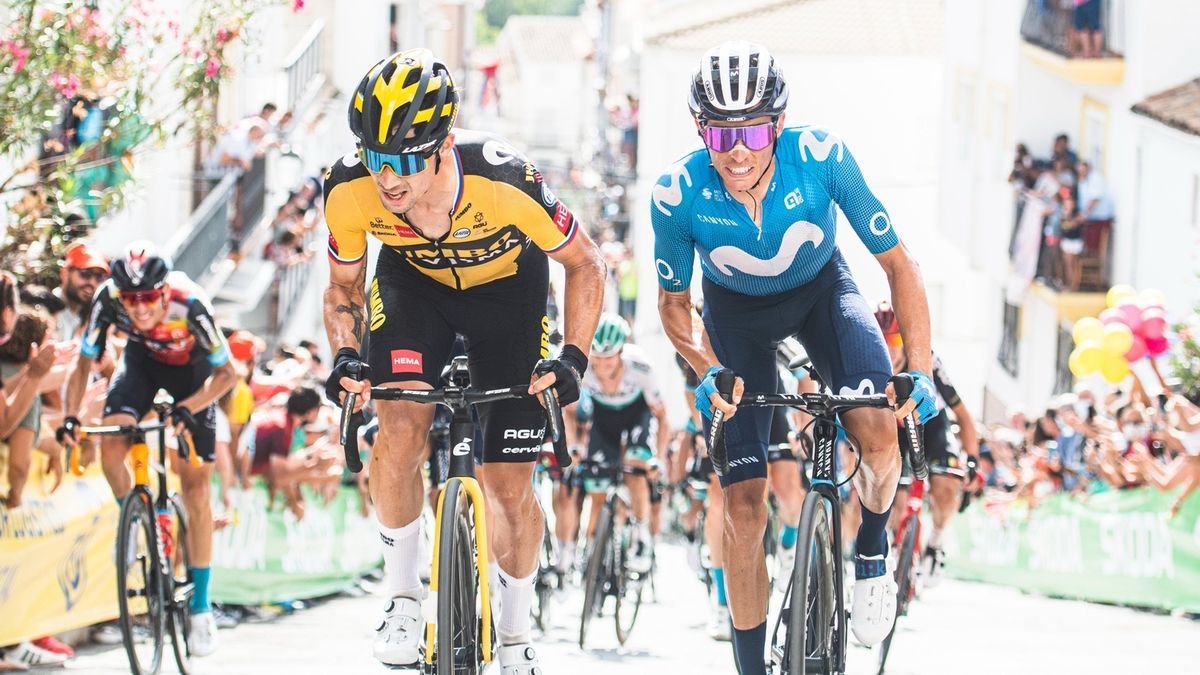 Primoz Roglic, campe&oacute;n de las pasadas tres ediciones de la carrera, en pugna con Mas.