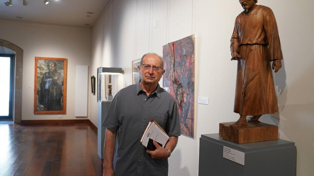 Edorta Kortadi, durante la presentaci&oacute;n de la nueva exposici&oacute;n del museo.
