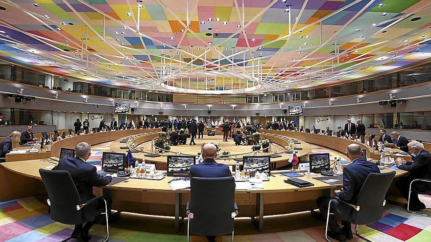 Reunión anterior del consejo de presidentes de la UE. | FOTO: EFE