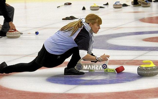 Celebración de un campeonato de Curling. | FOTO: CEDIDA