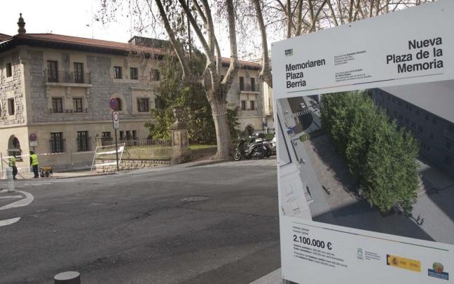Inicio de las obras junto al Memorial de Víctimas. Inicio de las obras junto al Memorial de Víctimas.