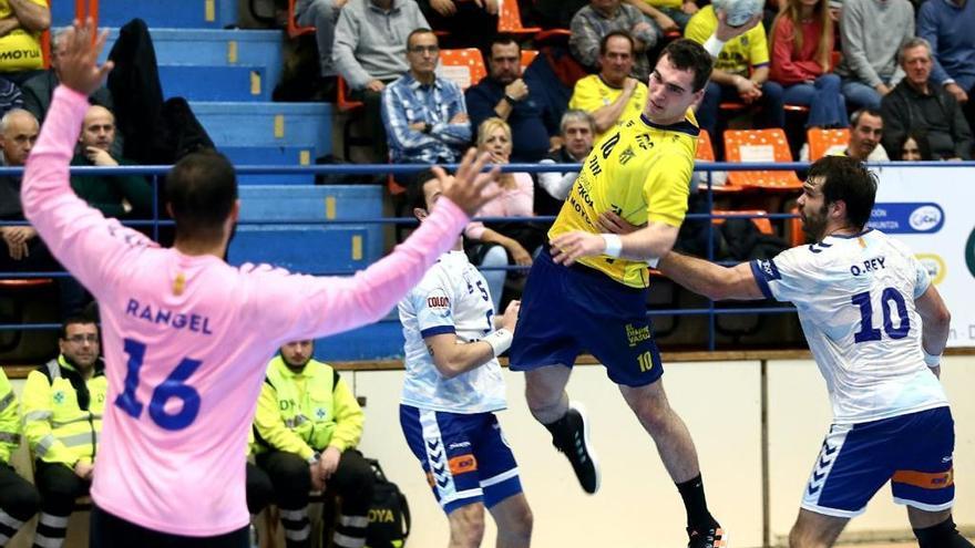 Eneko Furundarena, en el encuentro entre el Bidasoa y el Granollers.