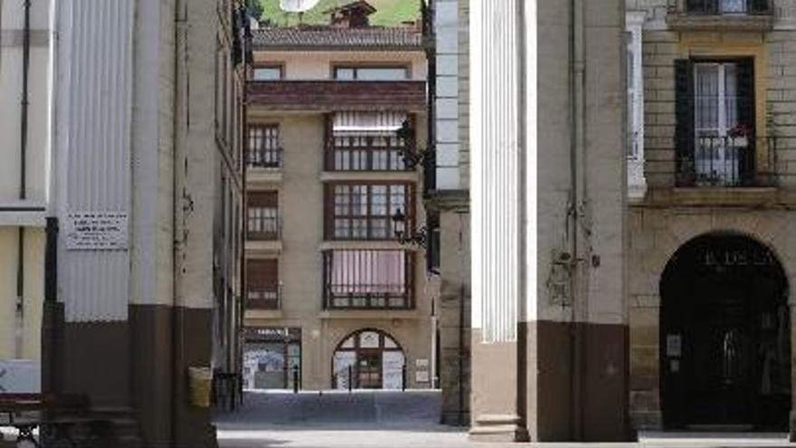 Vista de la plaza Nagusia de Ordiiza.