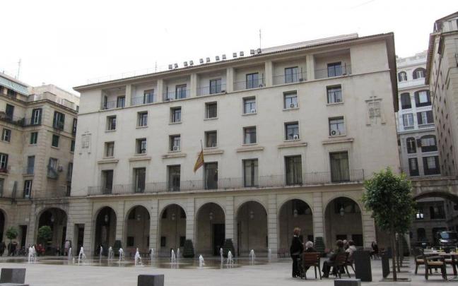 Fachada de la Audiencia Provincial de Alicante.