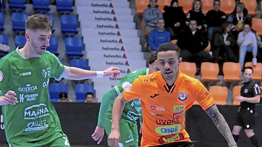 El brasileño Neguinho, en el amistoso ante Osasuna Magna.