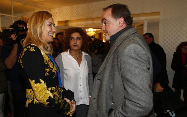 Javier Esparza, en una imagen con Ana Beltrán, en el VIII Congreso del PPN