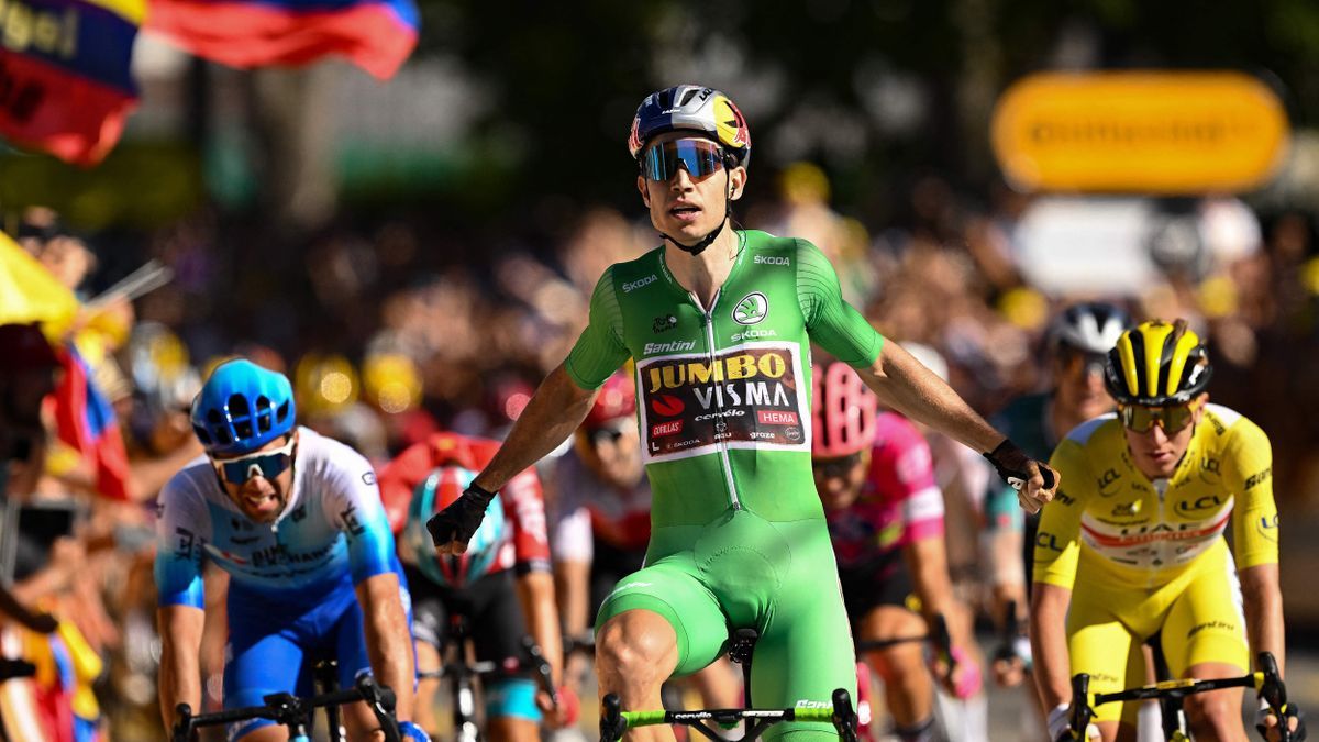 Van Aet se impone a Matthews y Pogacar.