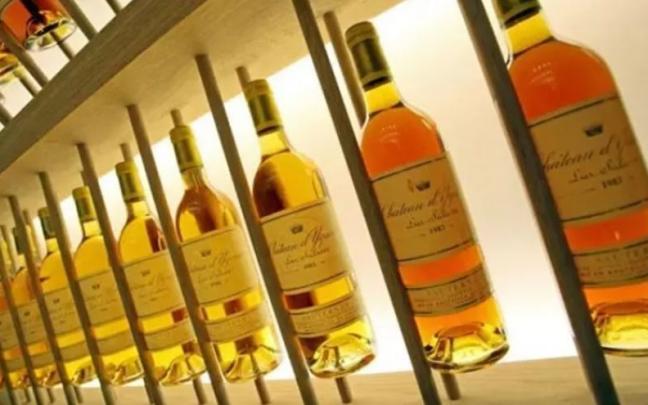 Los ladrones robaron 45 botellas del restaurante Atrio de Cáceres, entre ellas un Château d'Yquem de 1806. Los ladrones robaron 45 botellas del restaurante Atrio de Cáceres, entre ellas un Château d'Yquem de 1806.