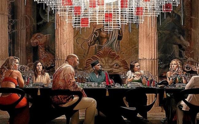 Escena de &lsquo;Pu&ntilde;ales por la espalda: El misterio de Glass Onion&rsquo;.