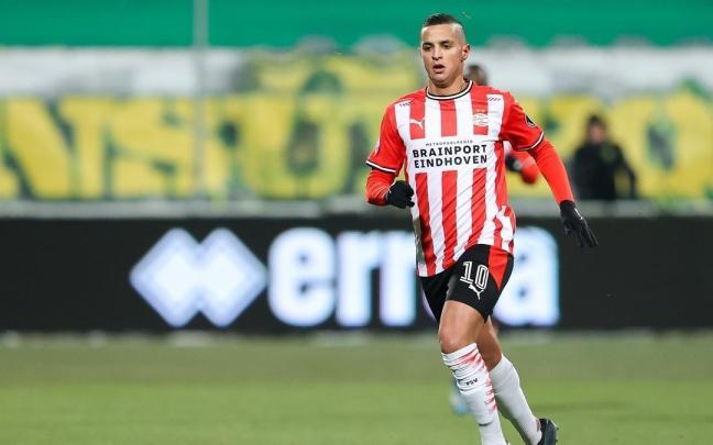 Mohamed Ihattaren cuando militaba en el PSV.