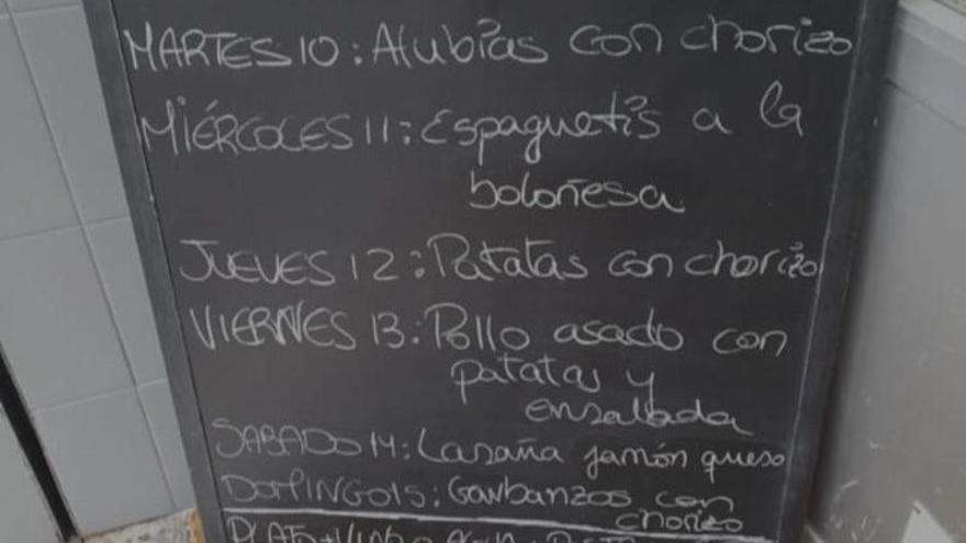 Menú de esta semana en el bar La Jungla, en la calle Martín Olave de Zaramaga