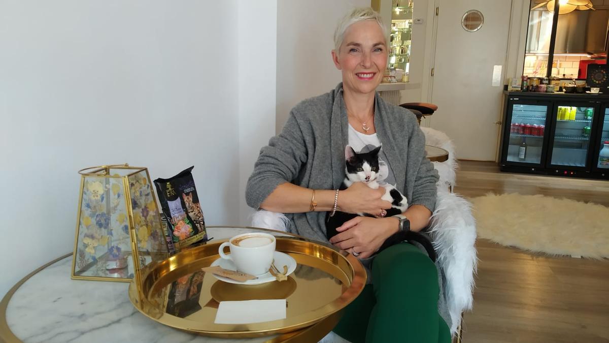 El primer café de gatos de Euskadi abre en Bilbao