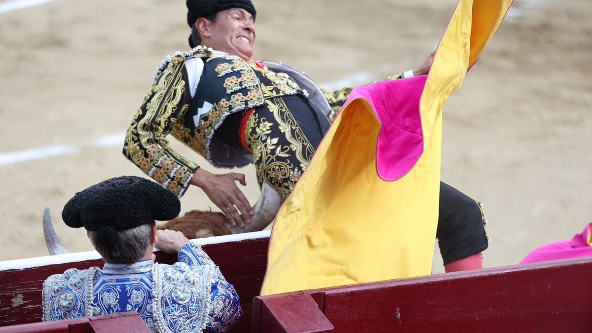 Espeluznante cogida en la corrida de Estella