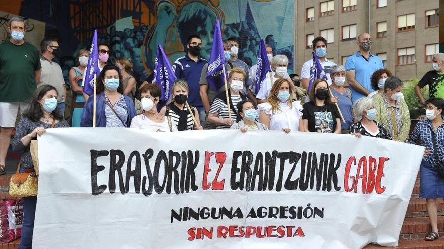 Imagen de archivo de una concentración para condenar agresiones sexuales en Barakaldo