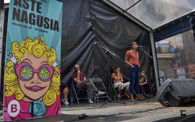 Bertsolaritzak Santiago plaza hartu du berriz ere