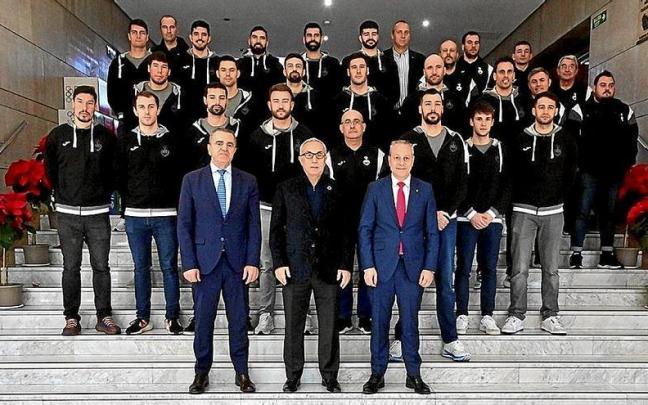 La selección española, en el Consejo Superior de Deportes, antes de viajar a Polonia. La selección española, en el Consejo Superior de Deportes, antes de viajar a Polonia.