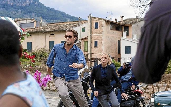 Escena de la serie ‘The Mallorca Files’. | FOTO: ATRESMEDIA