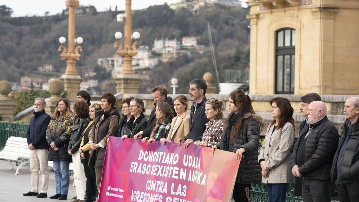 Concentraci&oacute;n contra la &uacute;ltima agresi&oacute;n sexual ocurrida en Donostia el pasado viernes