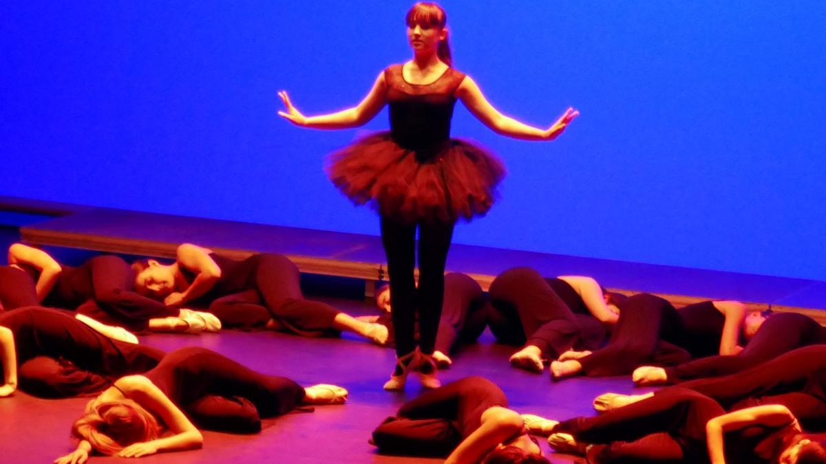 Momento de la actuación de Dantzarima durante la gala.