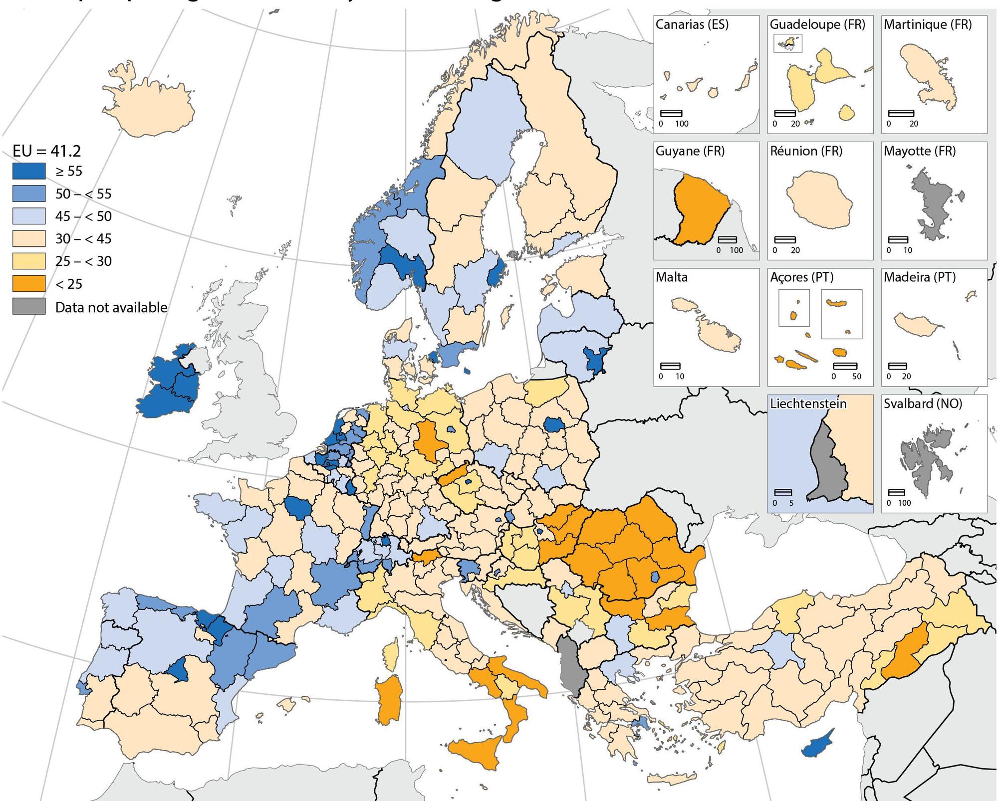 Mapa en el que se observa por regiones el porcentajesde jóvenes de entre 25 y 34 años con estudios superiores.