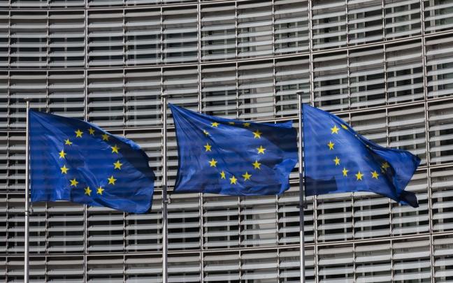 La Eurocámara reclama un aumento en el programa universitario. La Eurocámara reclama un aumento en el programa universitario.