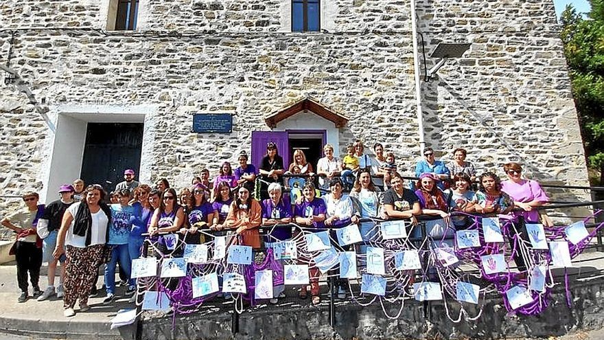 Celebración por la Casa de la Mujer en Respaldiza.