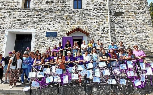 Celebración por la Casa de la Mujer en Respaldiza. Celebración por la Casa de la Mujer en Respaldiza.
