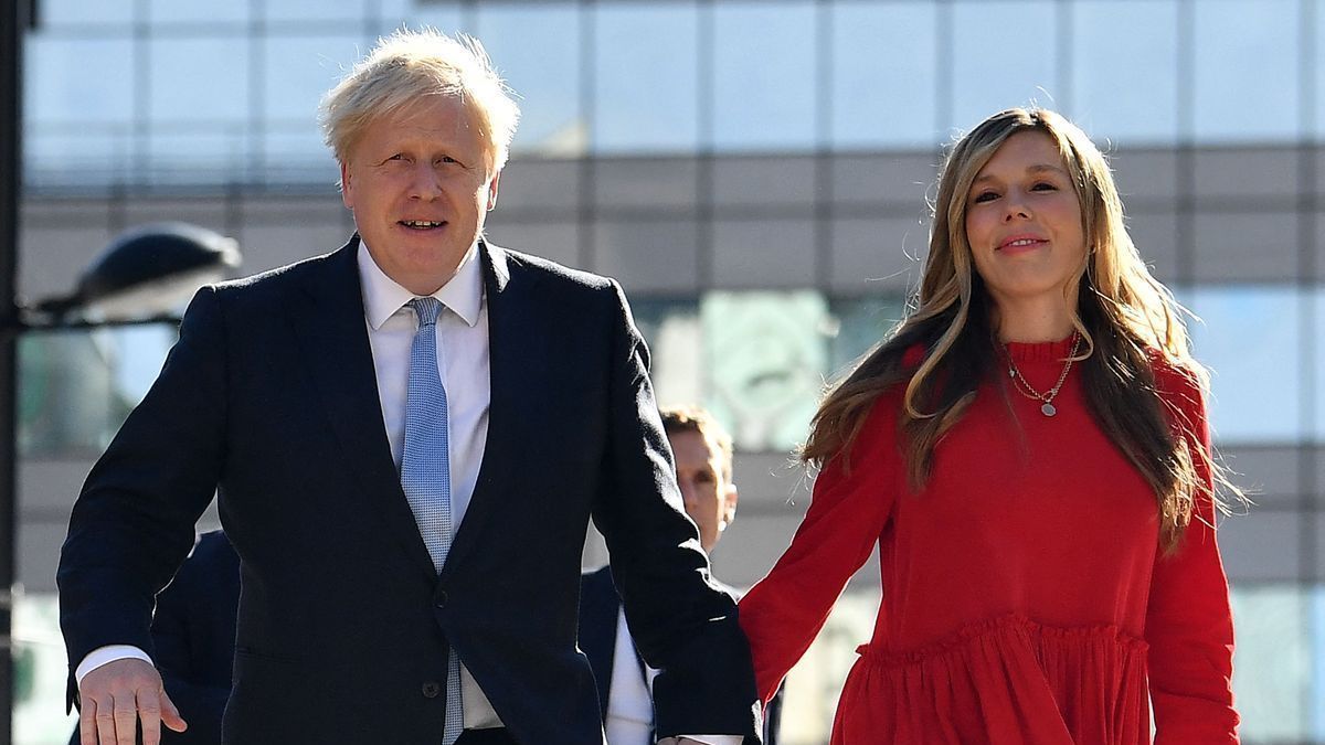 Boris y Carrie Johnson