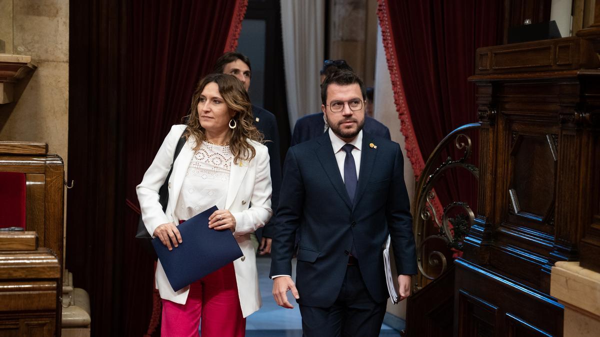 La consellera de Presidencia de la Generalitat, Laura Vilagrà, y el president de la Generalitat, Pere Aragonès.