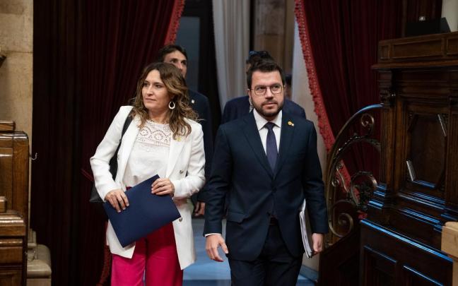 La consellera de Presidencia de la Generalitat, Laura Vilagrà, y el president de la Generalitat, Pere Aragonès. La consellera de Presidencia de la Generalitat, Laura Vilagrà, y el president de la Generalitat, Pere Aragonès.