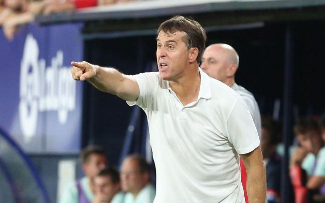 Julen Lopetegui, en el partido del viernes en El Sadar.
