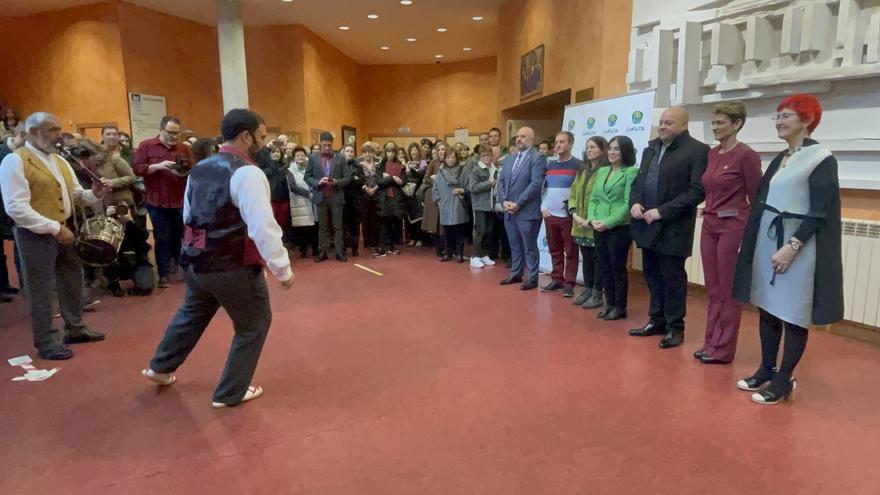 La medicina rural se reivindica en la medalla al médico Iván Vergara