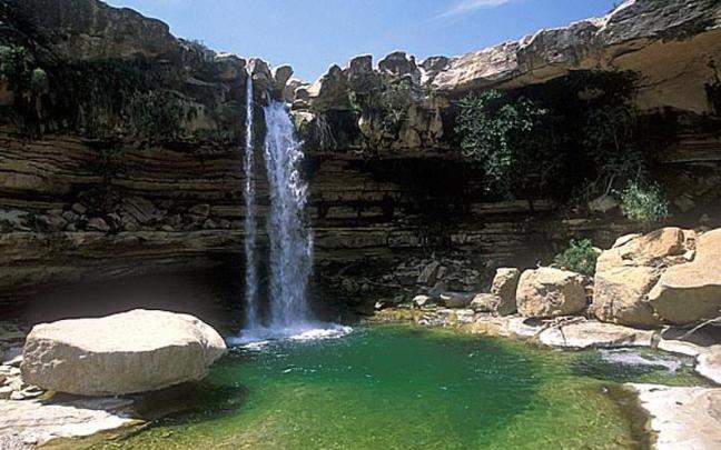 Los saltos de agua son un foco de atracción turístico que muchos municipio están potenciando.
